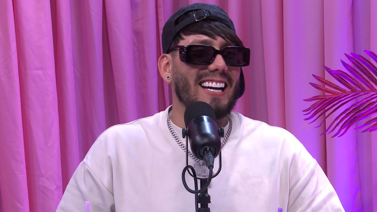 No hables con las rubias