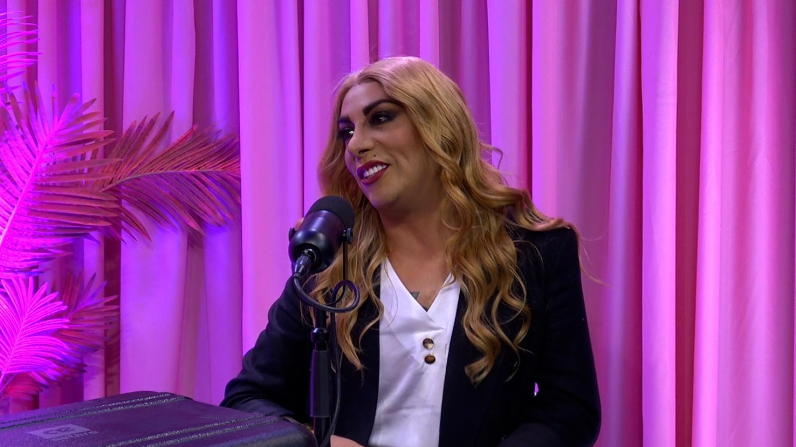 No hables con las rubias