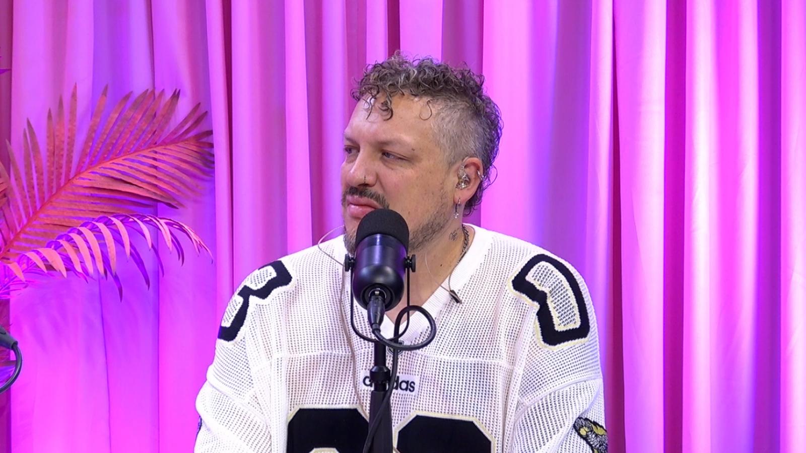 No hables con las rubias