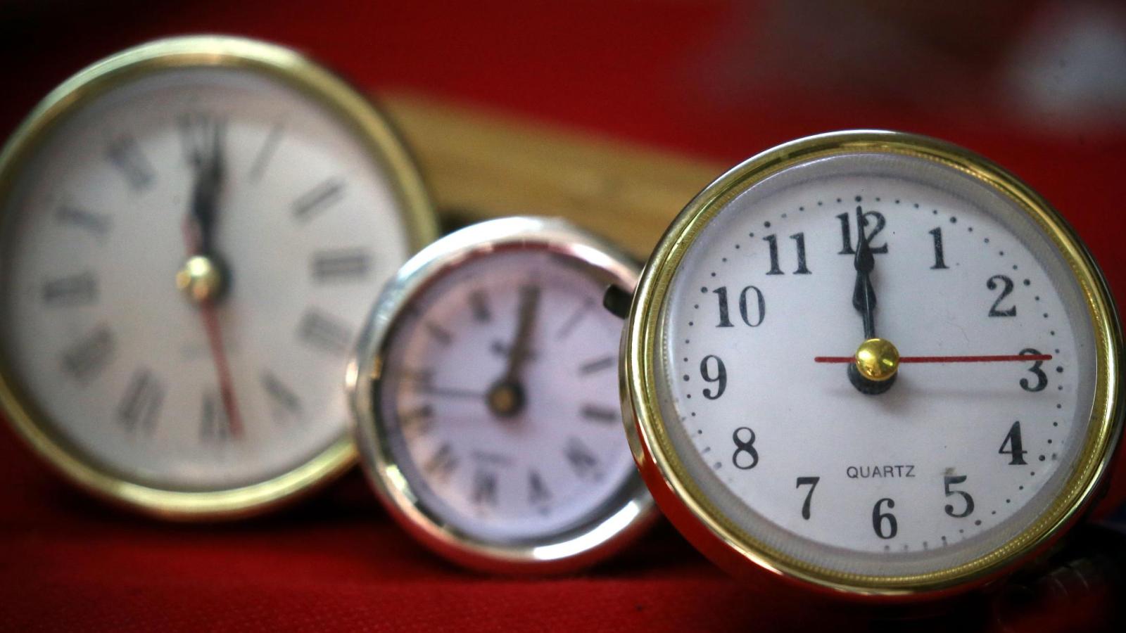 Cambio de hora - Aton