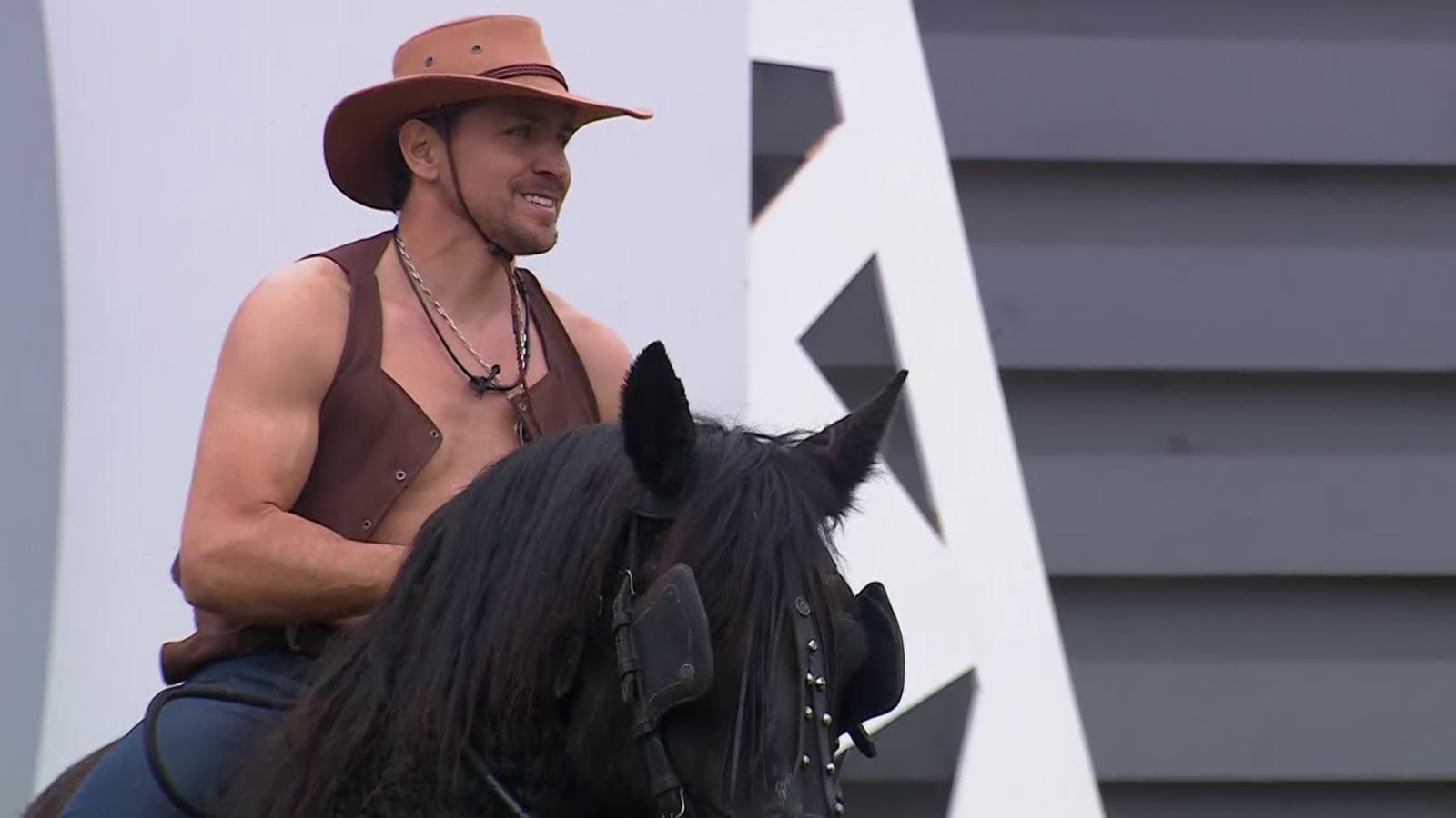 Pangal Andrade llegará a Mundos Opuestos