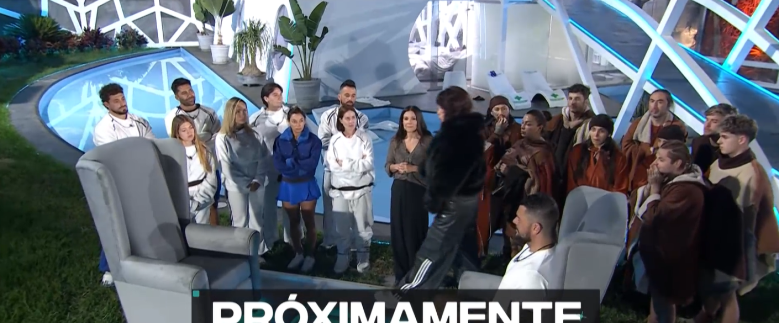 Canal 13 - Mundos Opuestos