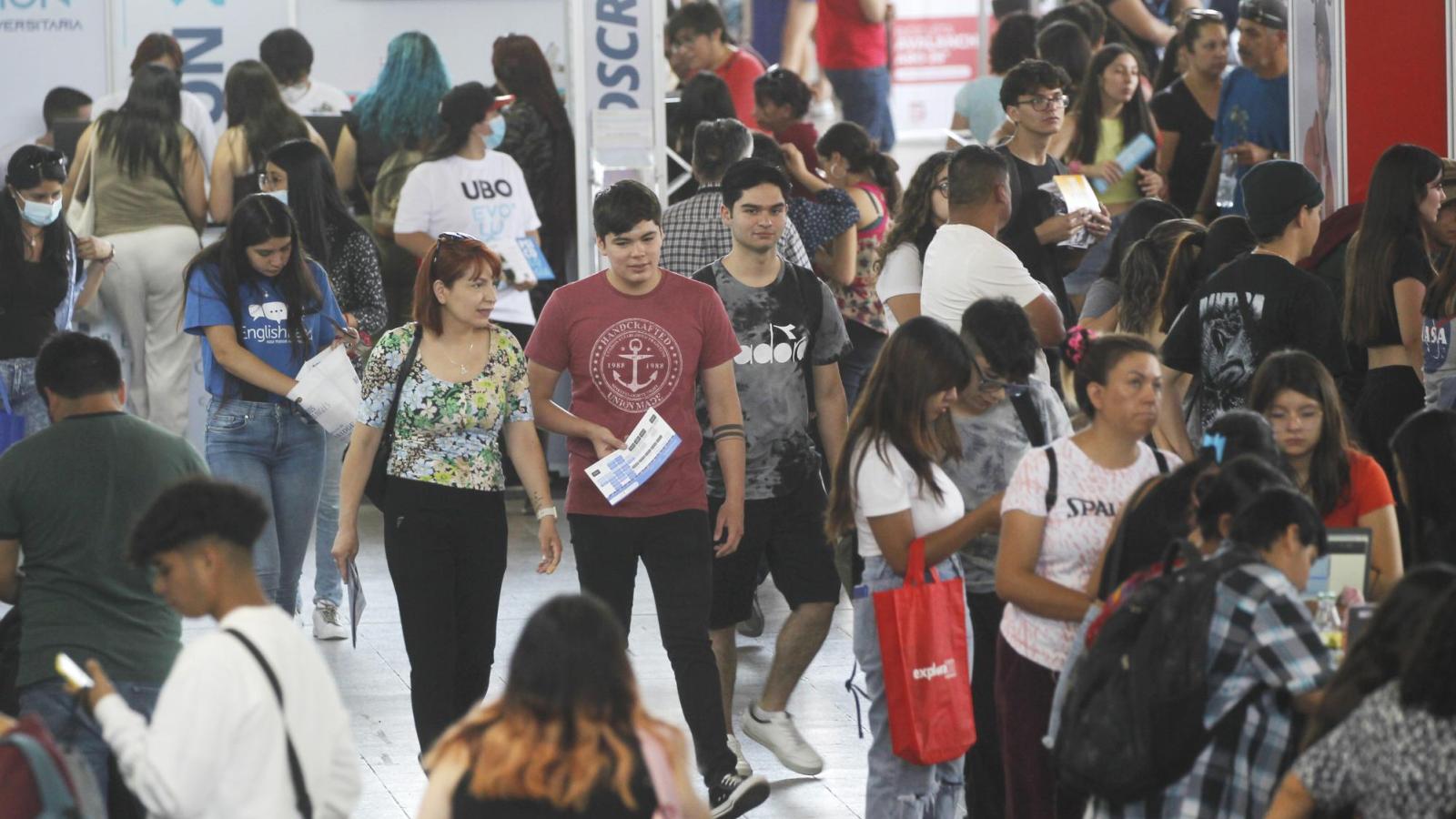 Feria de postulación y matrículas 2026: fechas, horario y sedes - Aton