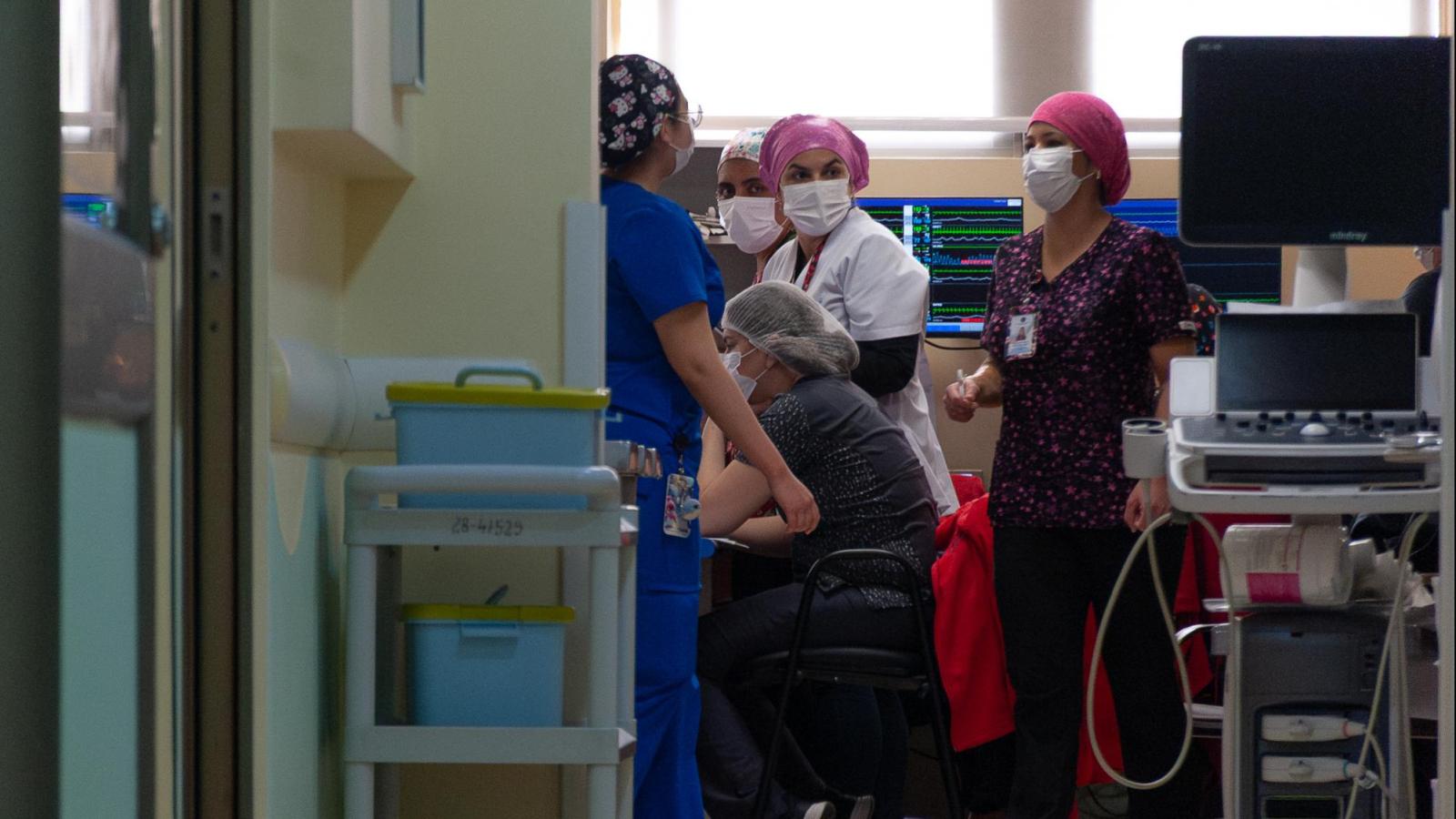 Chile alcanza 90 enfermedades GES - Agencia Uno