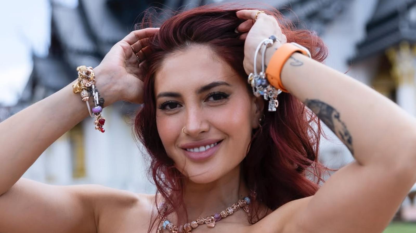 Karen Paola sorprende con una foto junto a su hermana que vive en el sur: tienen un gran parecido