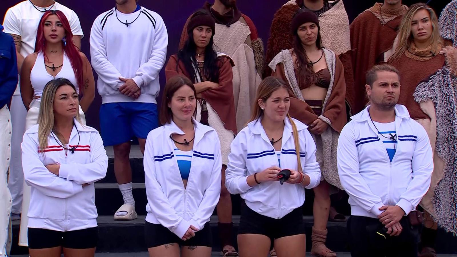 Canal 13 - Mundos Opuestos