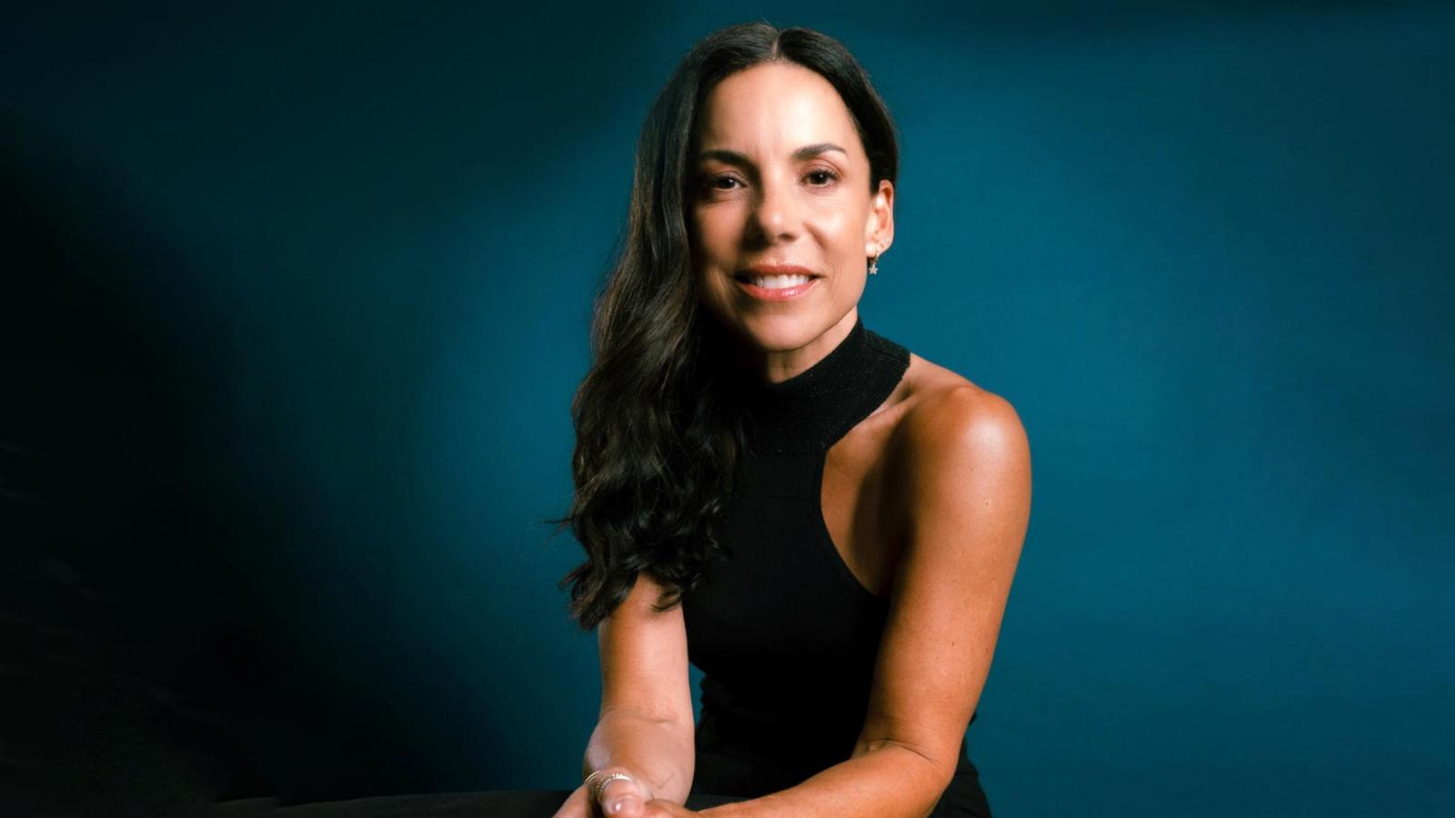 Catalina Edwards llega a Radio 13C