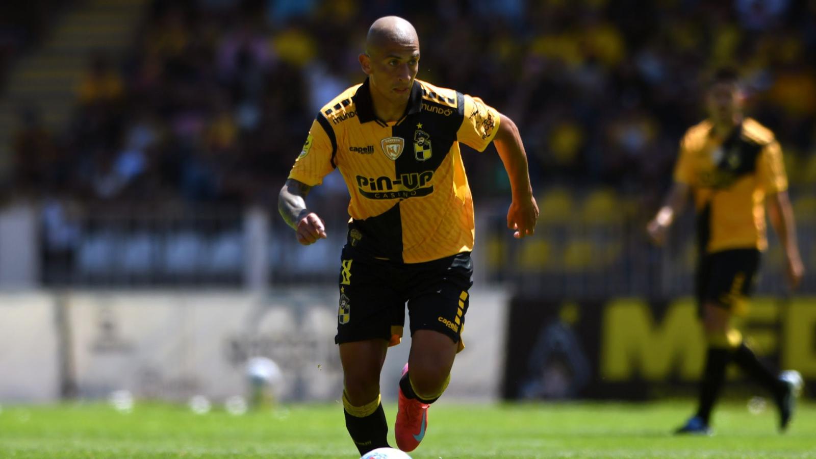 El 13 transmitirá el clásico de Coquimbo Unido y Deportes La Serena - Créditos: Photosport