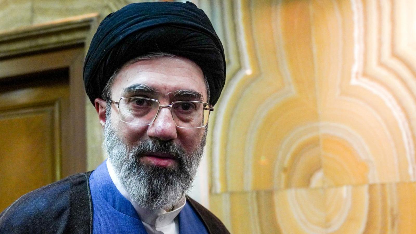 Mojtaba Jamenei fue nombrado líder supremo de Irán tras la muerte de su padre en ataques aéreos de EEUU e Israel/AFP