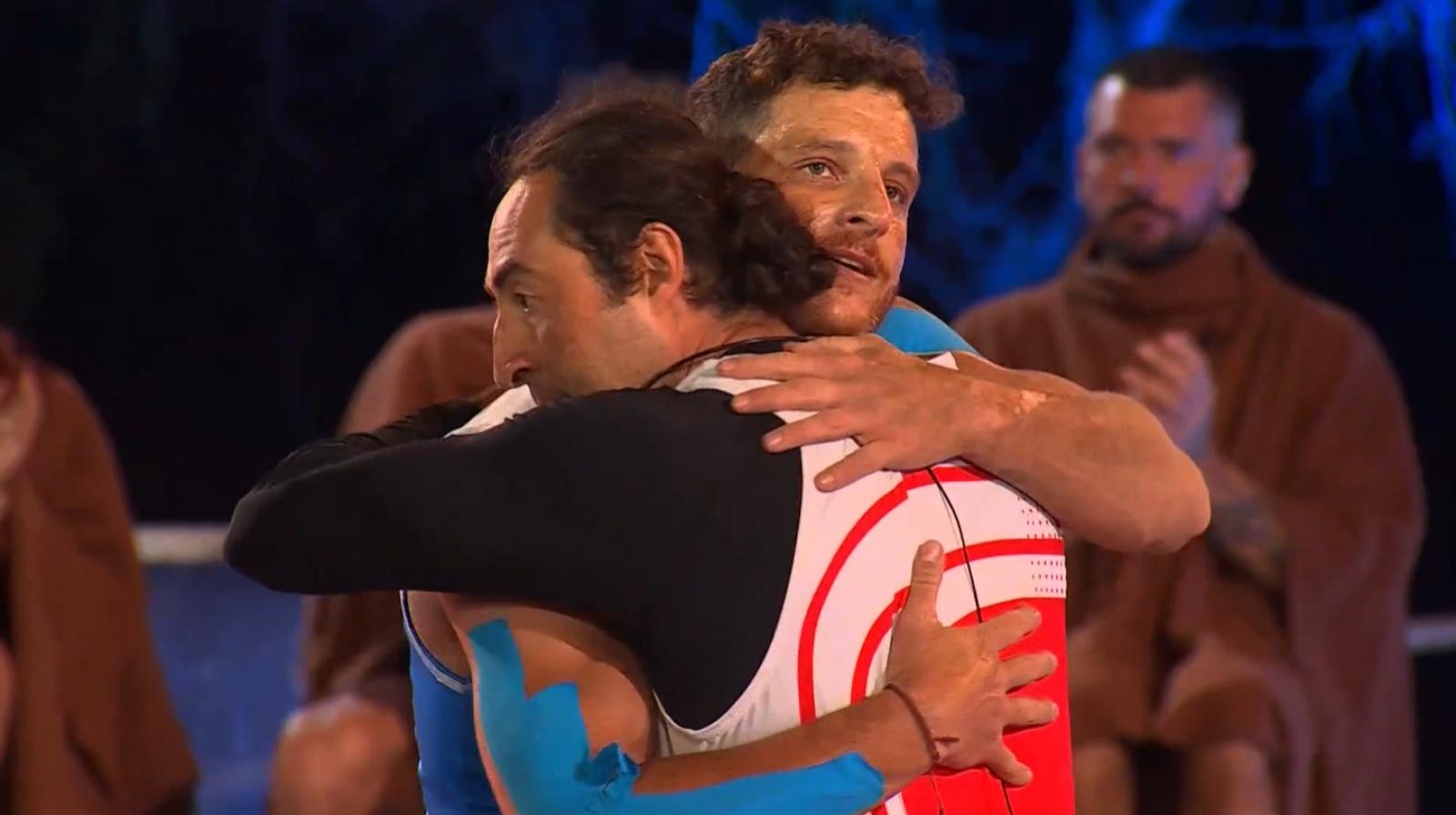 Canal 13 - Mundos Opuestos