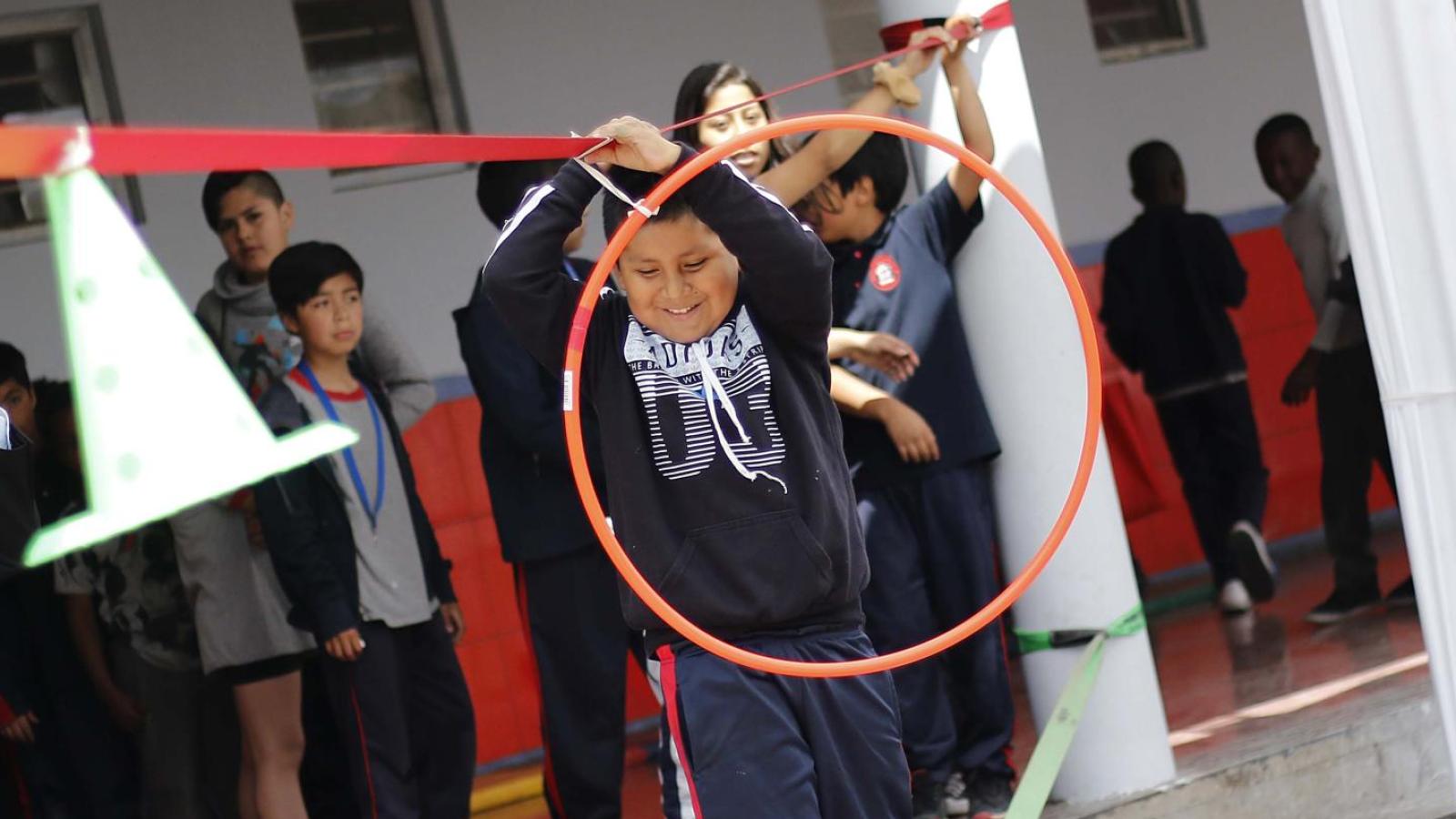 Colegios tendrán 60 minutos diarios de actividad física