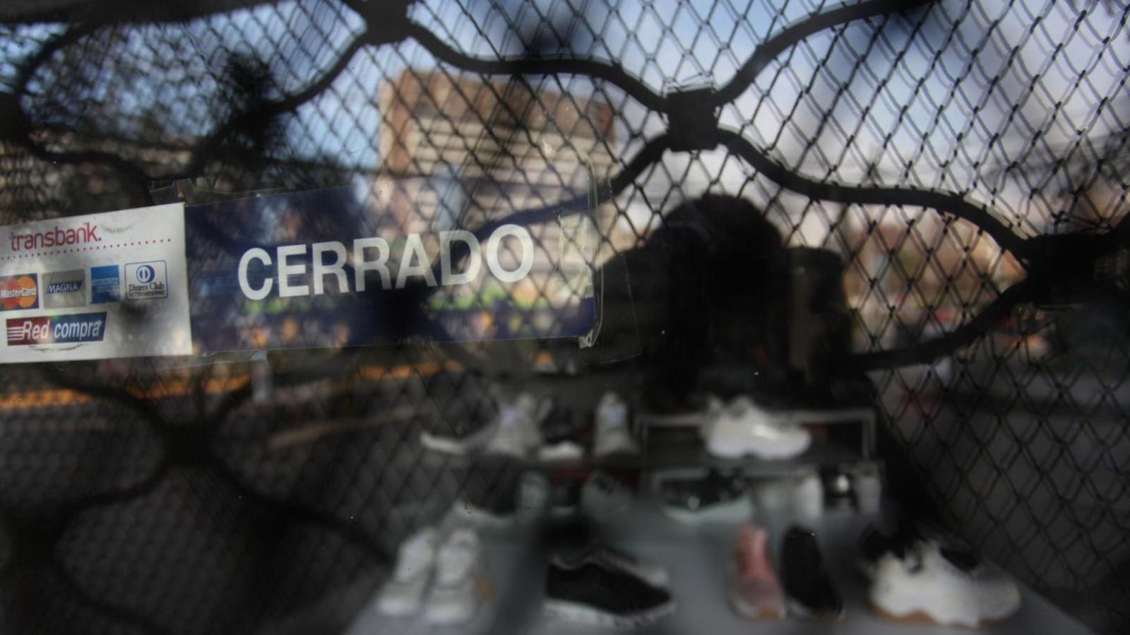 Revisa los comercios que pueden abrir este 1 de mayo