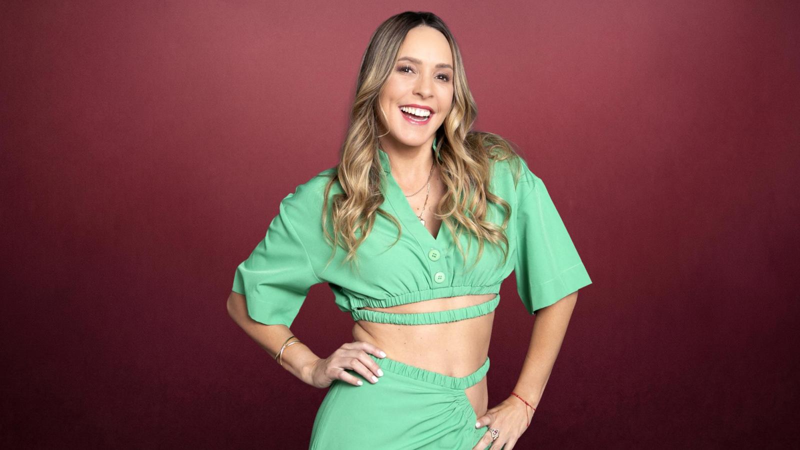 Maly Jorquiera - Milf