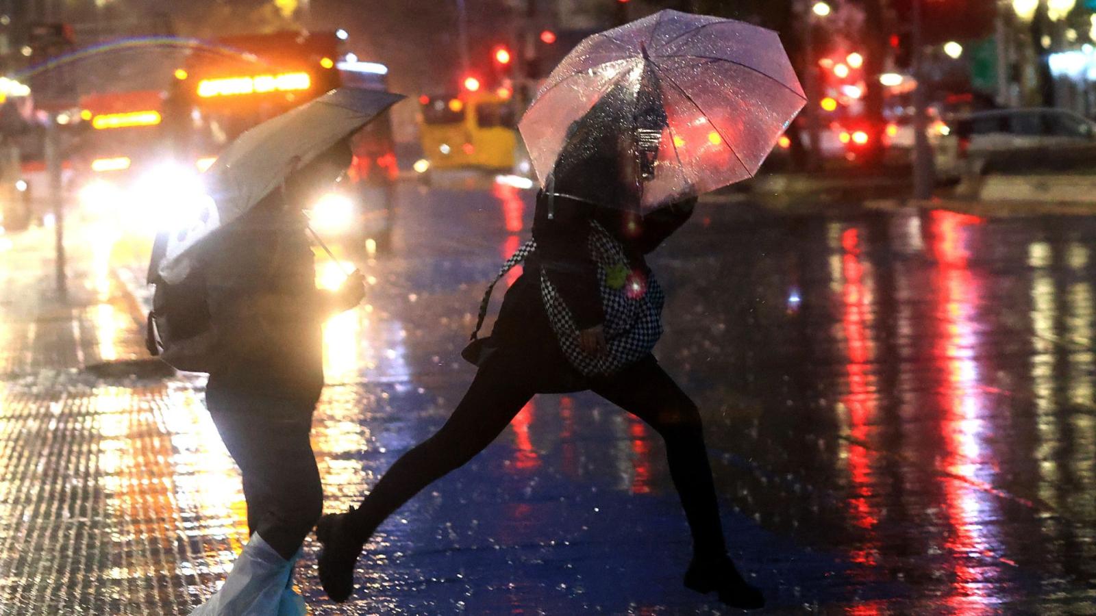 Lluvia en la Región Metropolitana - Créditos: ATON