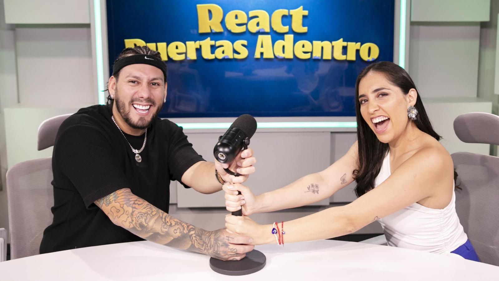Vecinos al límite: Puertas adentro