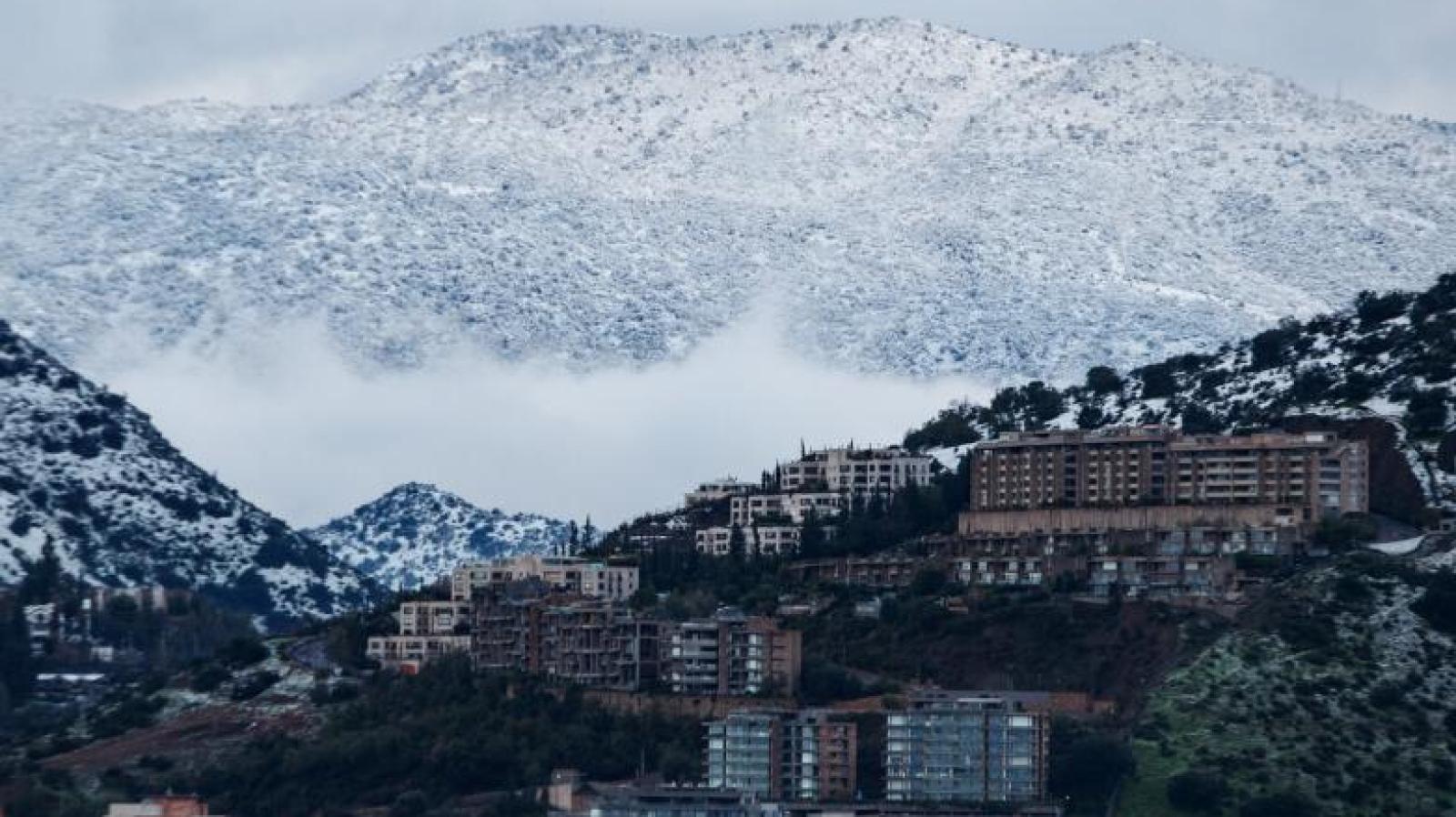 Agencia uno - Nieve (referencial)