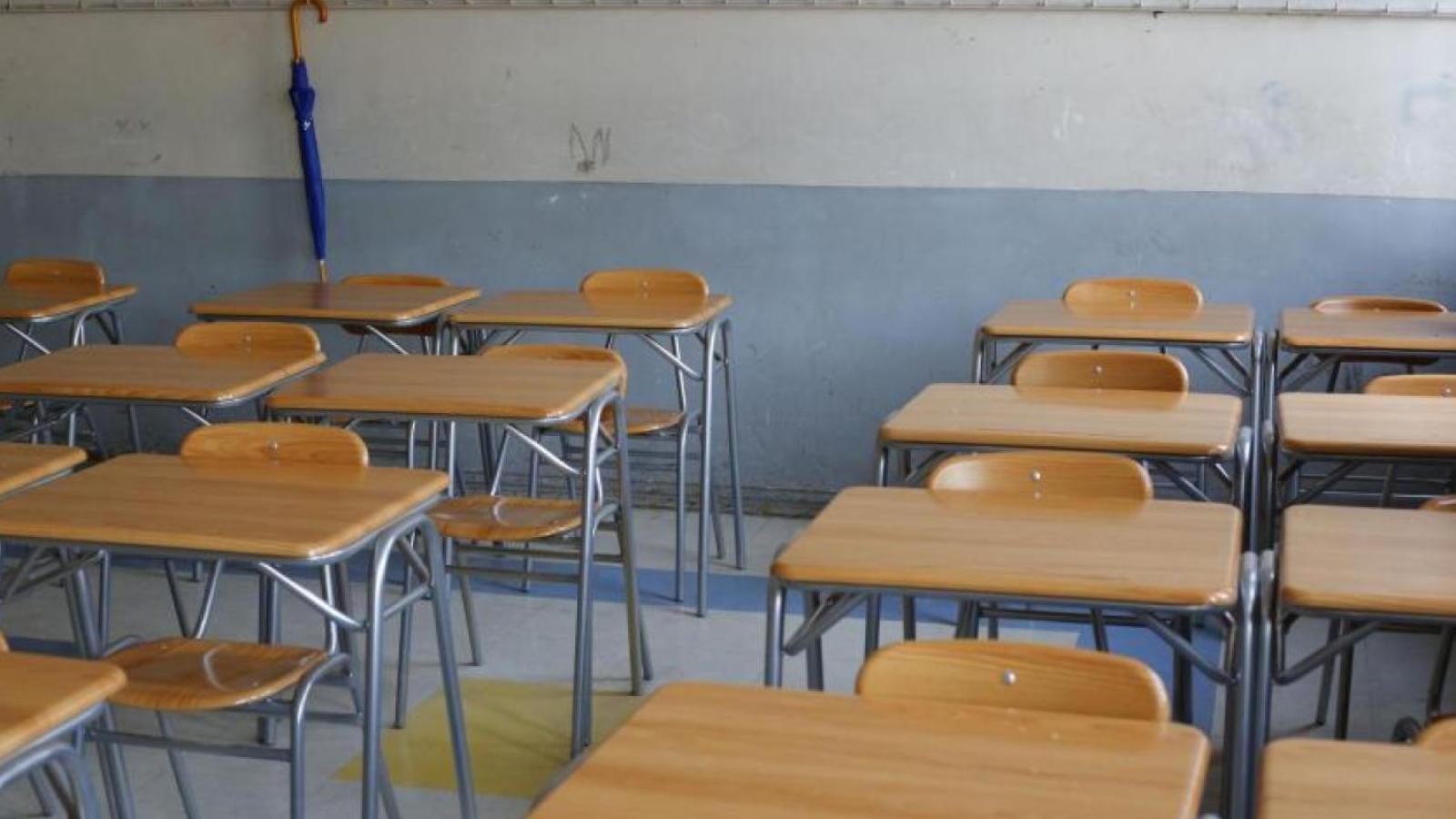 Agencia uno - Suspenden las clases