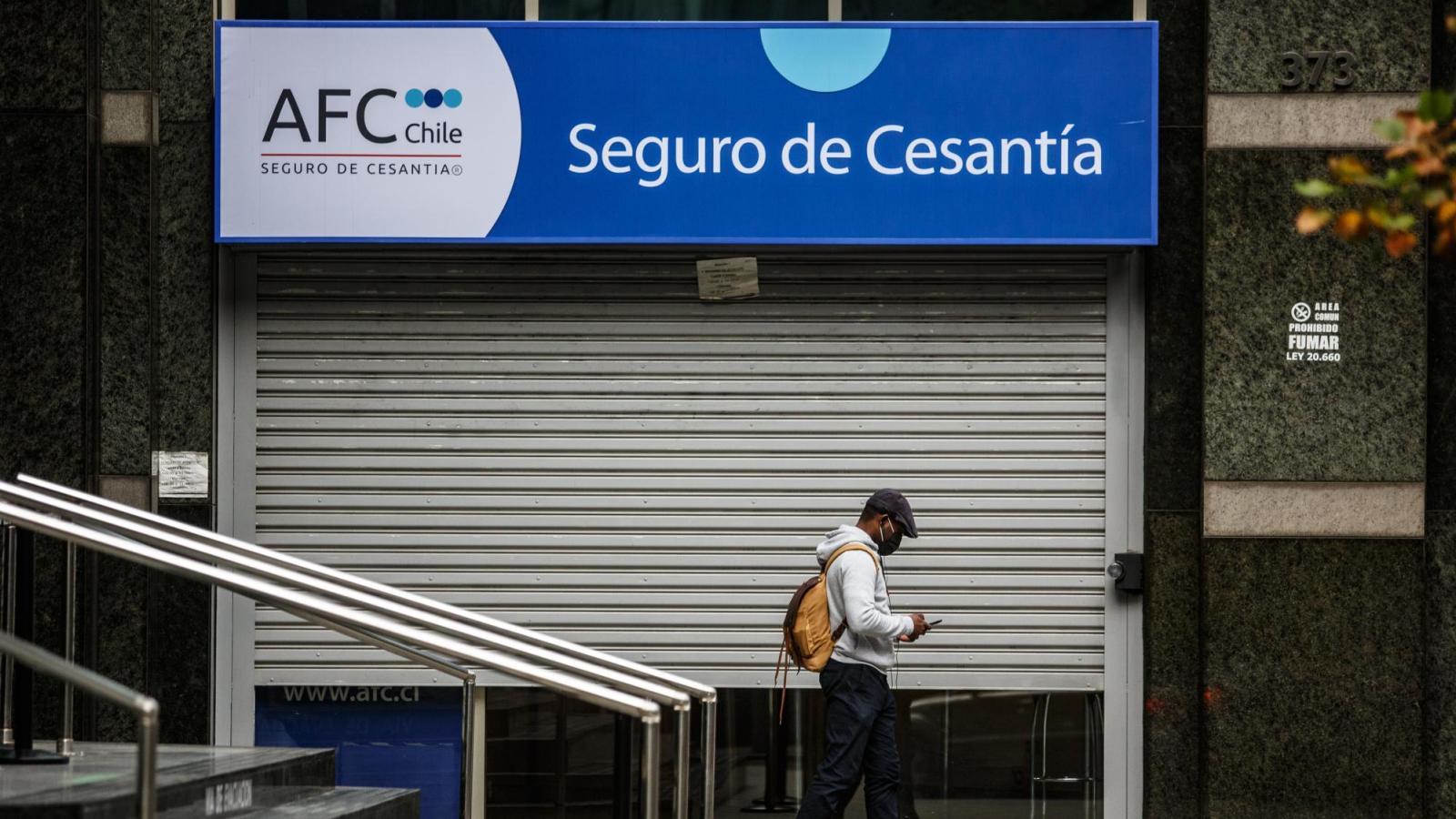 Bonos para cesantes en agosto - Agencia Uno. 