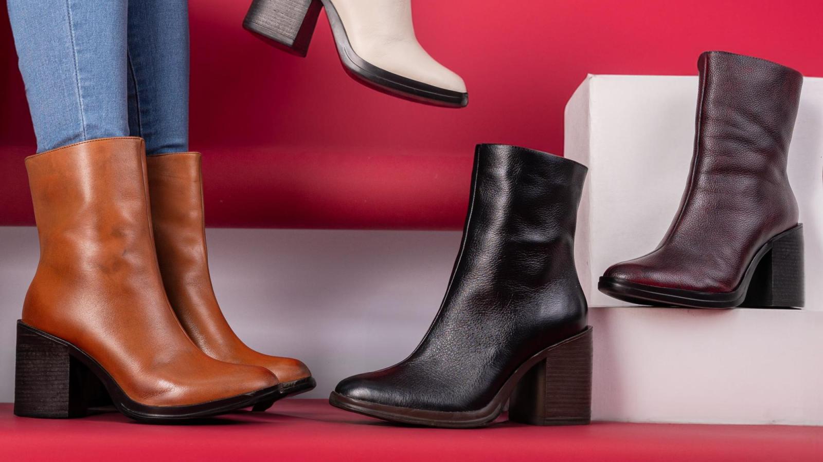 Zapatería remata productos por cierre de tienda - Pexels