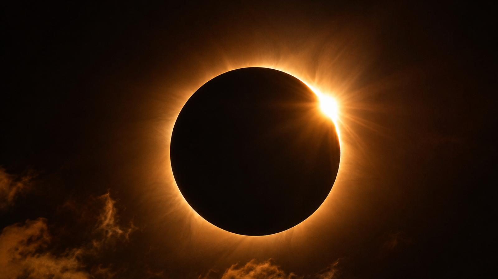 Eclipse solar 2026 - Foto refencia 