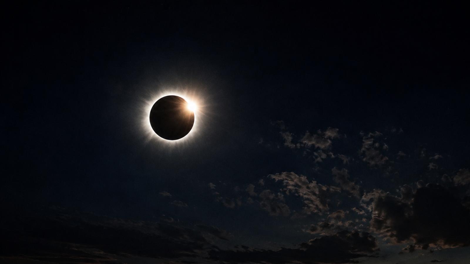 Eclipse solar 2026 - Foto refencia 