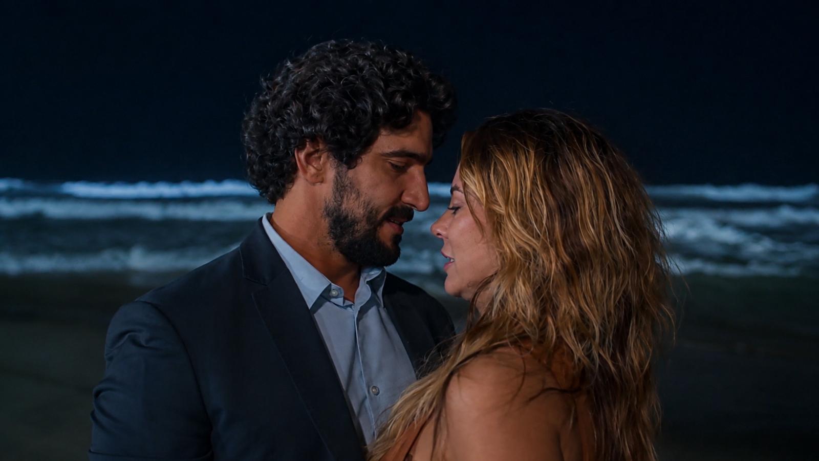 Vale Todo | Capítulo 23 | El primer beso de Iván y Helenita 