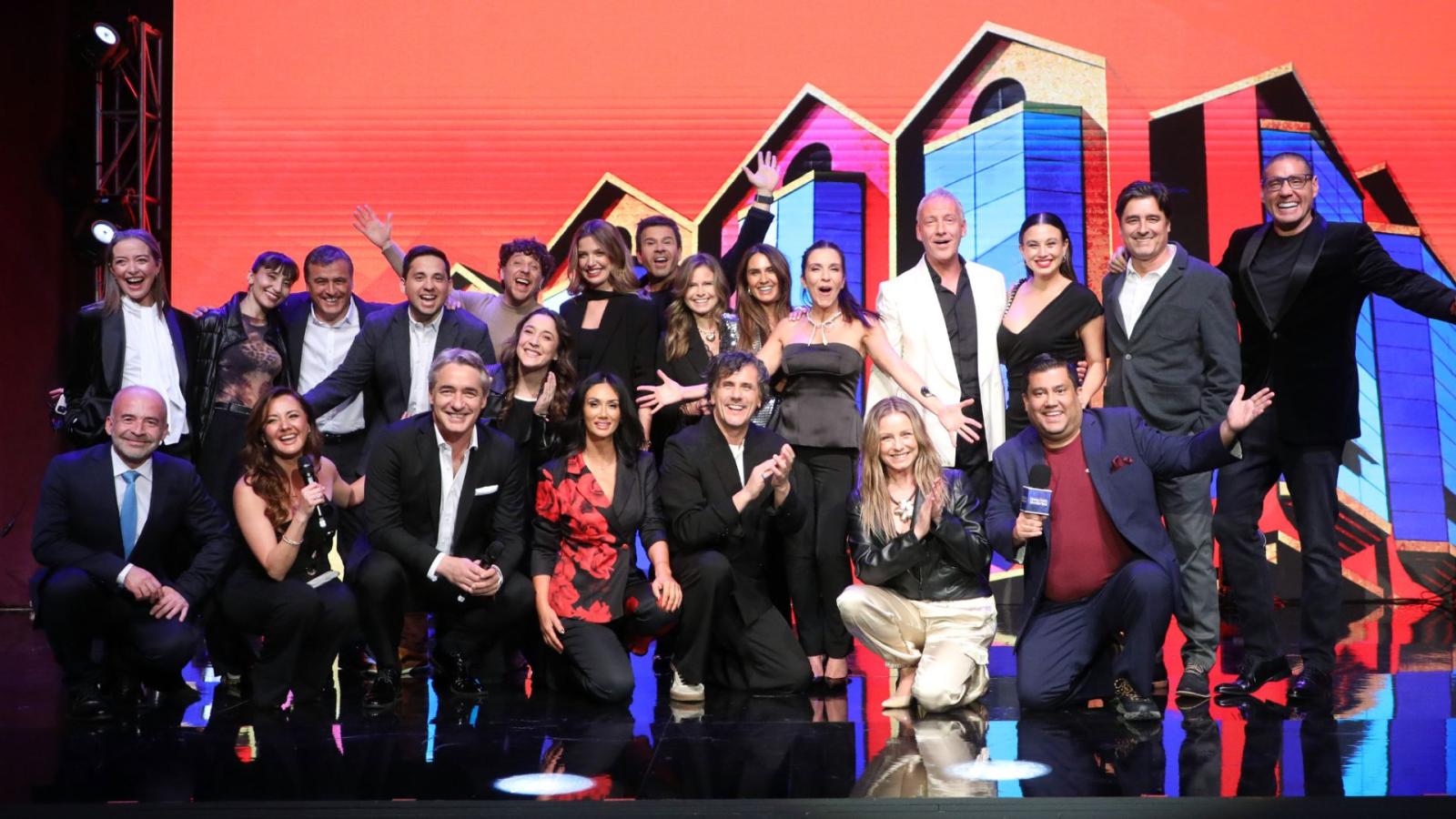 El 13 anuncia nuevos programas y nuevas animadoras