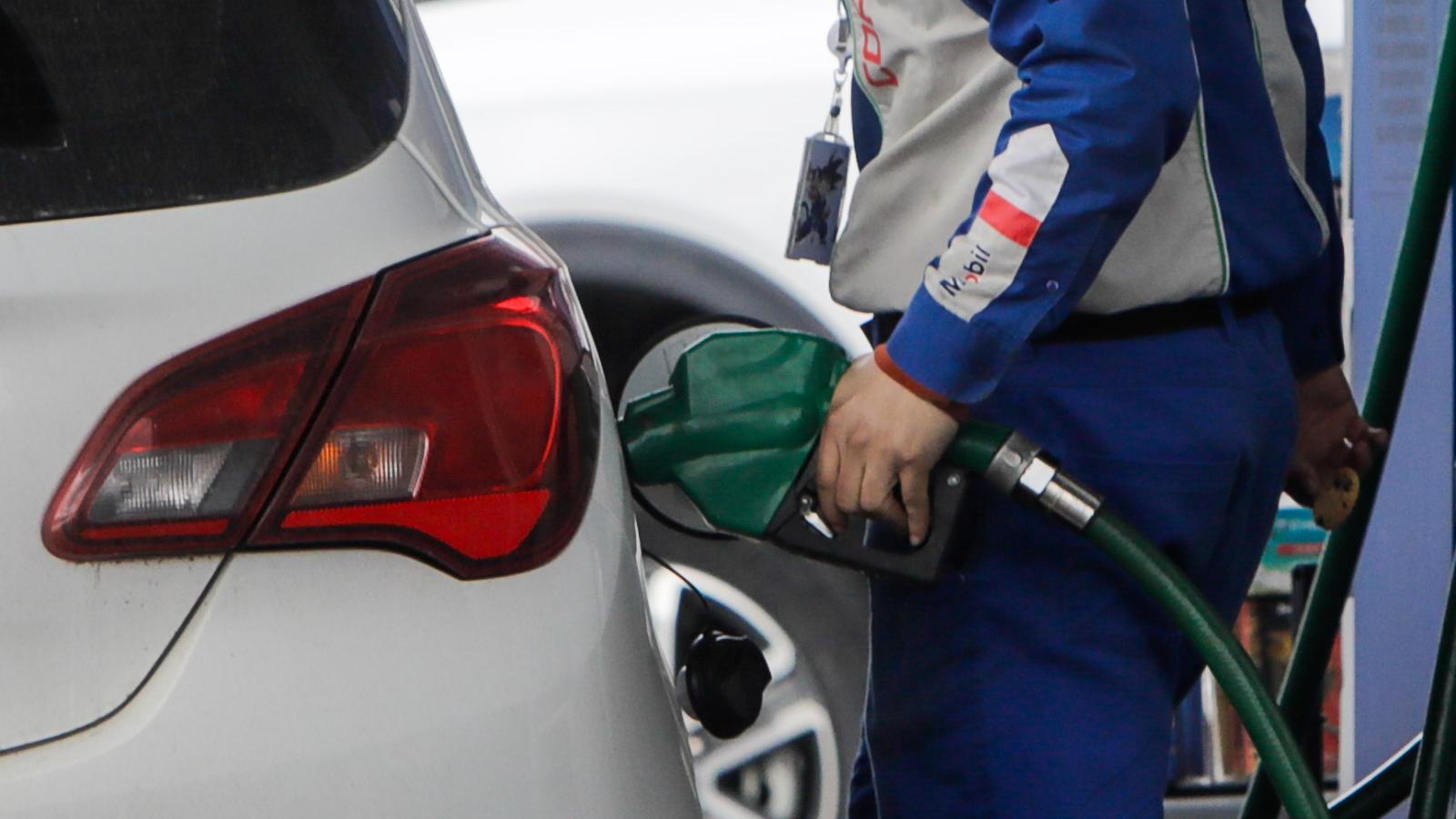 Alza en los combustibles - Agencia Uno 
