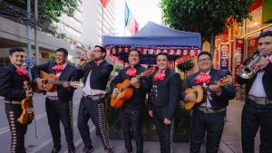 Socios por el mundo 4 | Capítulo 12 | México