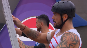 Mundos Opuestos | Capítulo 187: Ares y Espartanos se enfrentan por última vez en accidentada competencia