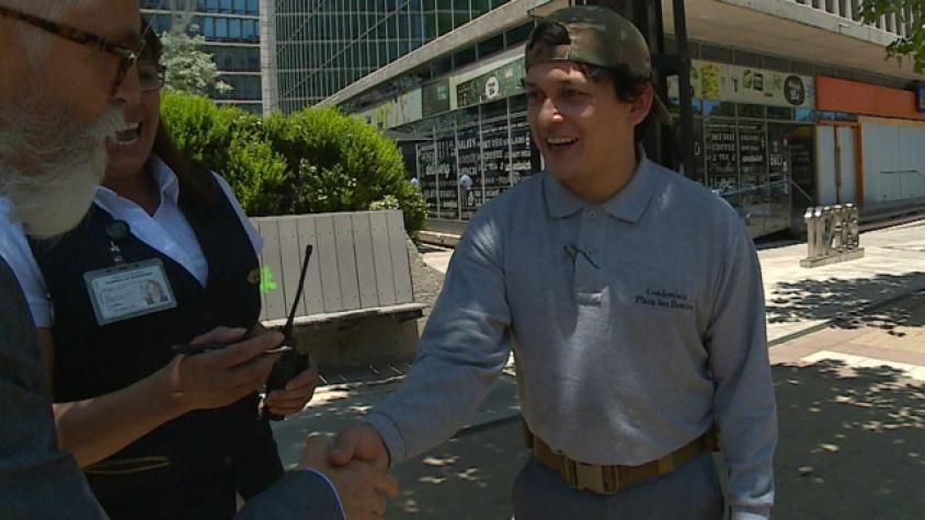 Fachadas de vidrios y fanáticos del programa