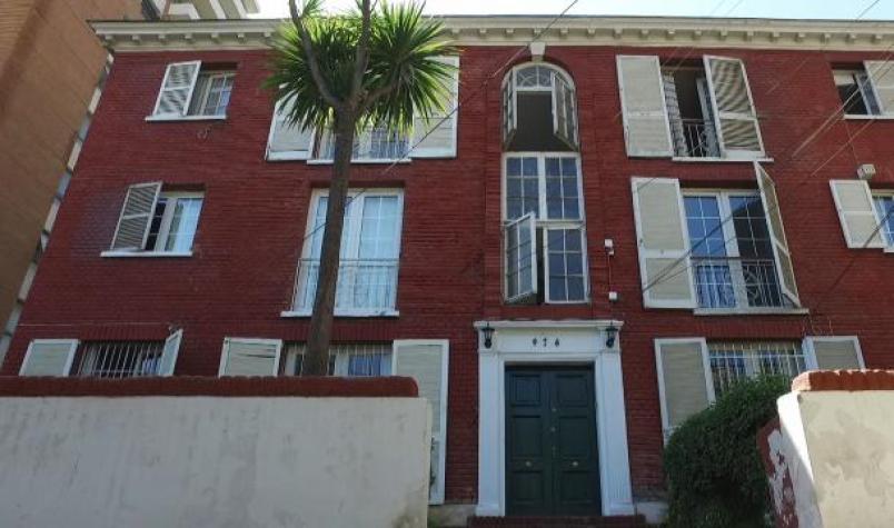 Un edificio alucinante en las cercanías de la Plaza Silvina Hurtado