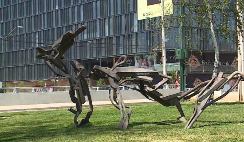 El gran hallazgo de la escultura de Tim Scott en Chile (2014)