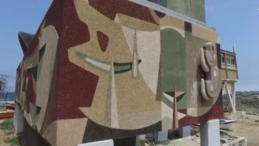 Universidad de Valparaíso en playa Cochoa