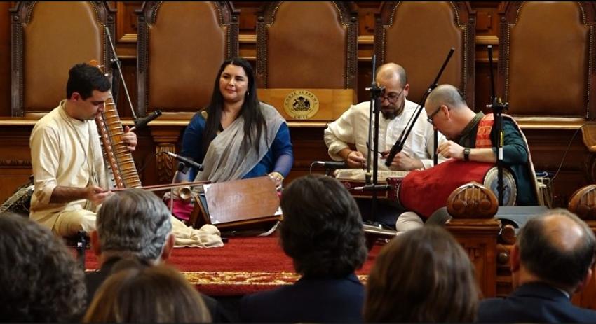 Música en la Corte Suprema: El gran encuentro con la cultura de India