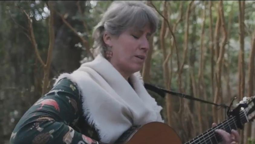 Caro Guttman resalta la fuerza de la mujer sureña en su música: "La crudeza del entorno la determina"