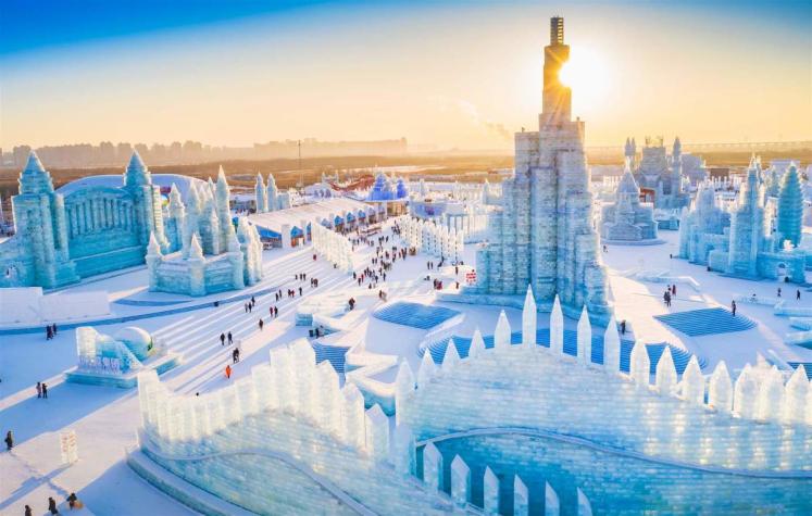 Así es estar dentro de Frozen: esta es la ciudad de hielo más grande del mundo