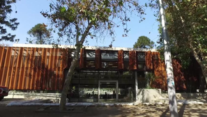 Federico Sánchez y Marcelo Comparini visitaron el renovado Café Literario Parque Bustamante en City Tour