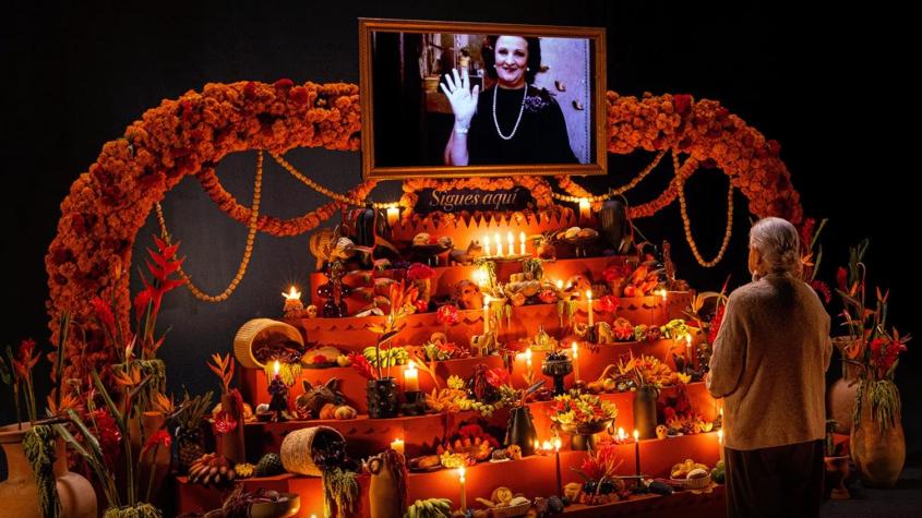 Funeraria utiliza IA para “revivir” a las personas fallecidas usando fotografías