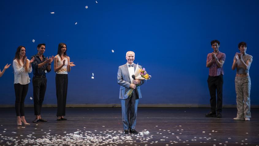Patricio Gutiérrez finaliza su ciclo como director de la Escuela de Ballet del Municipal de Santiago