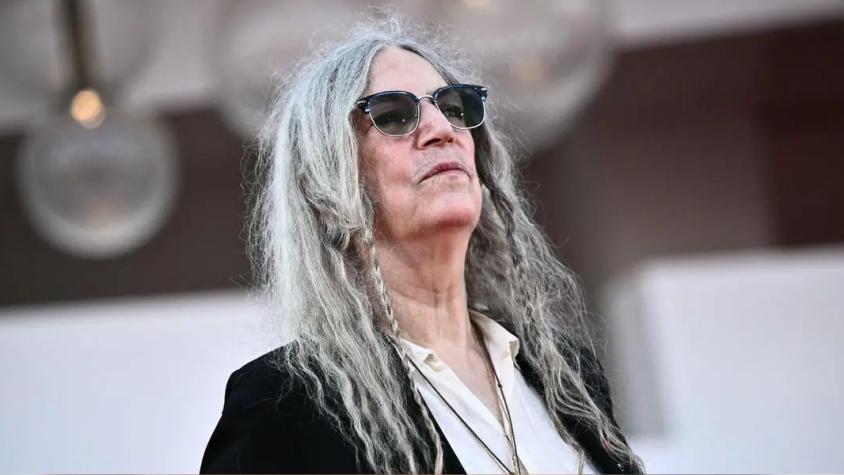 Patti Smith en el GAM: Aclamada exposición de la madrina del punk llega a Chile