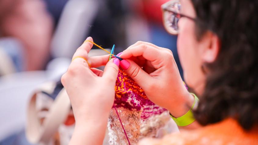 Expo Teje: Feria dedicada al tejido se realizará este fin de semana en el Parque Araucano