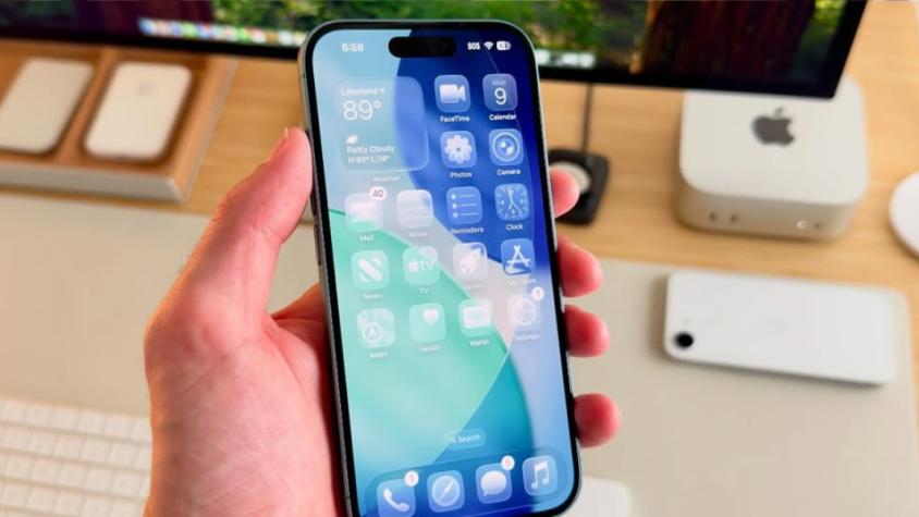 iOS 26. Créditos: Instagram @andrewclaretech
