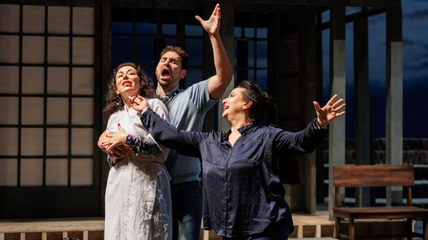 El Teatro Municipal de Santiago abre su temporada de ópera con Madama Butterfly.