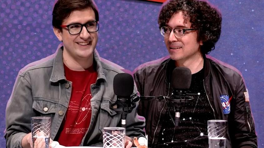 José Utreras y Robbie Barrera en Crónicas Terrícolas. 