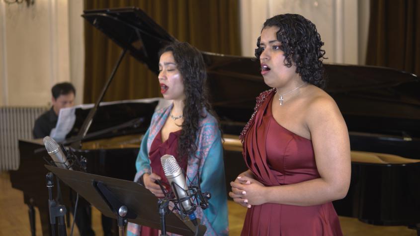 Fundación CorpArtes presenta el concierto “Gabriela Mistral en la canción de arte chilena”.