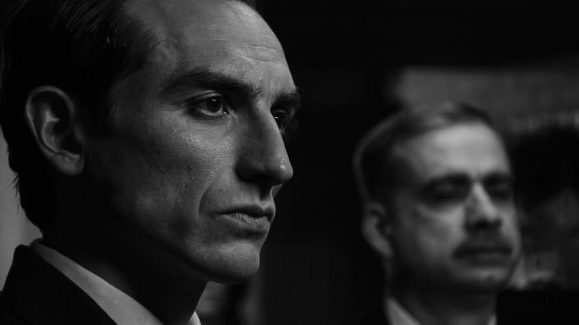 Nicolás Zárate en "Hangar Rojo". Créditos: CinemaChile. 