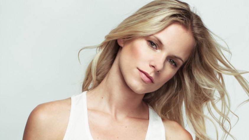 Ignacia Allamand se transformó en otra persona para película de terror chilena