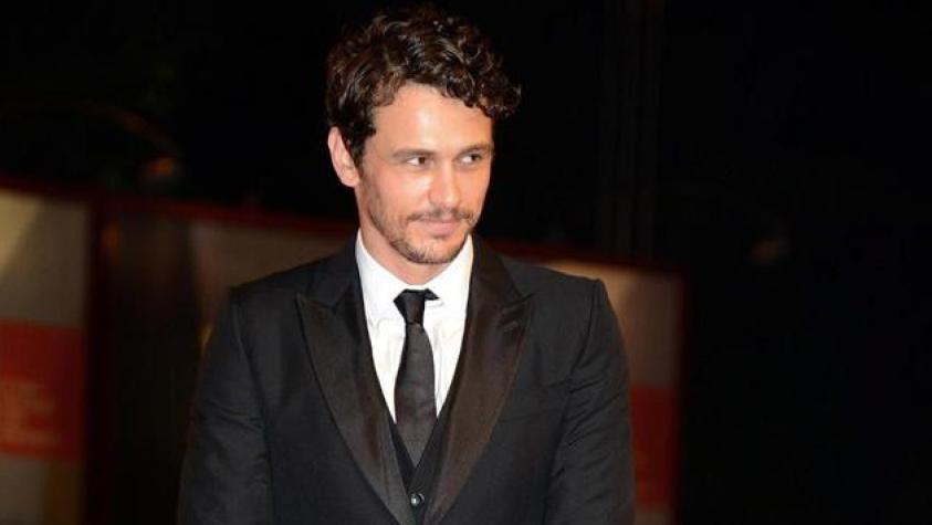 James Franco se burla de Lindsay Lohan en una revista