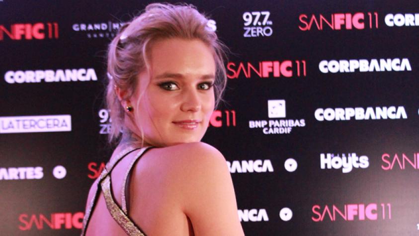 Escotes y transparencias se robaron las miradas en la gala de Sanfic